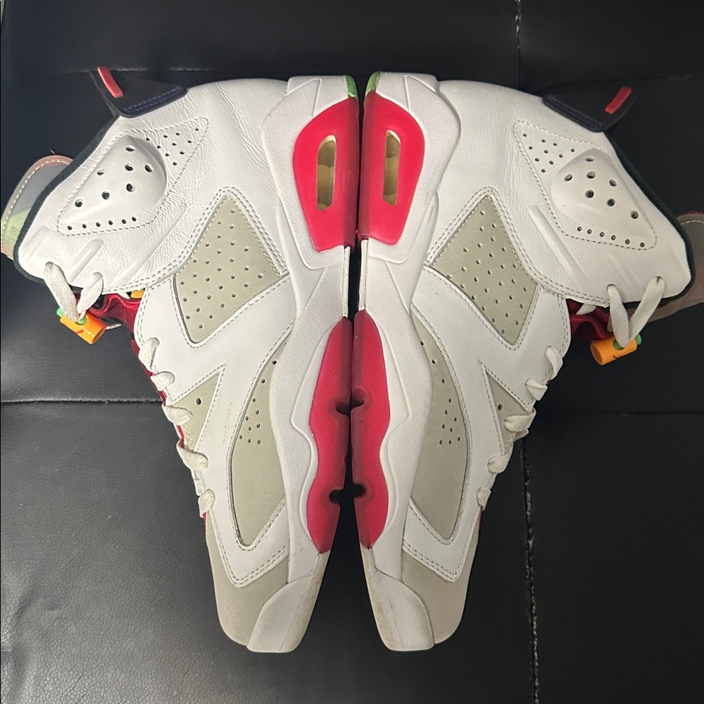 Jordan 6 - Picture 5 of 7
